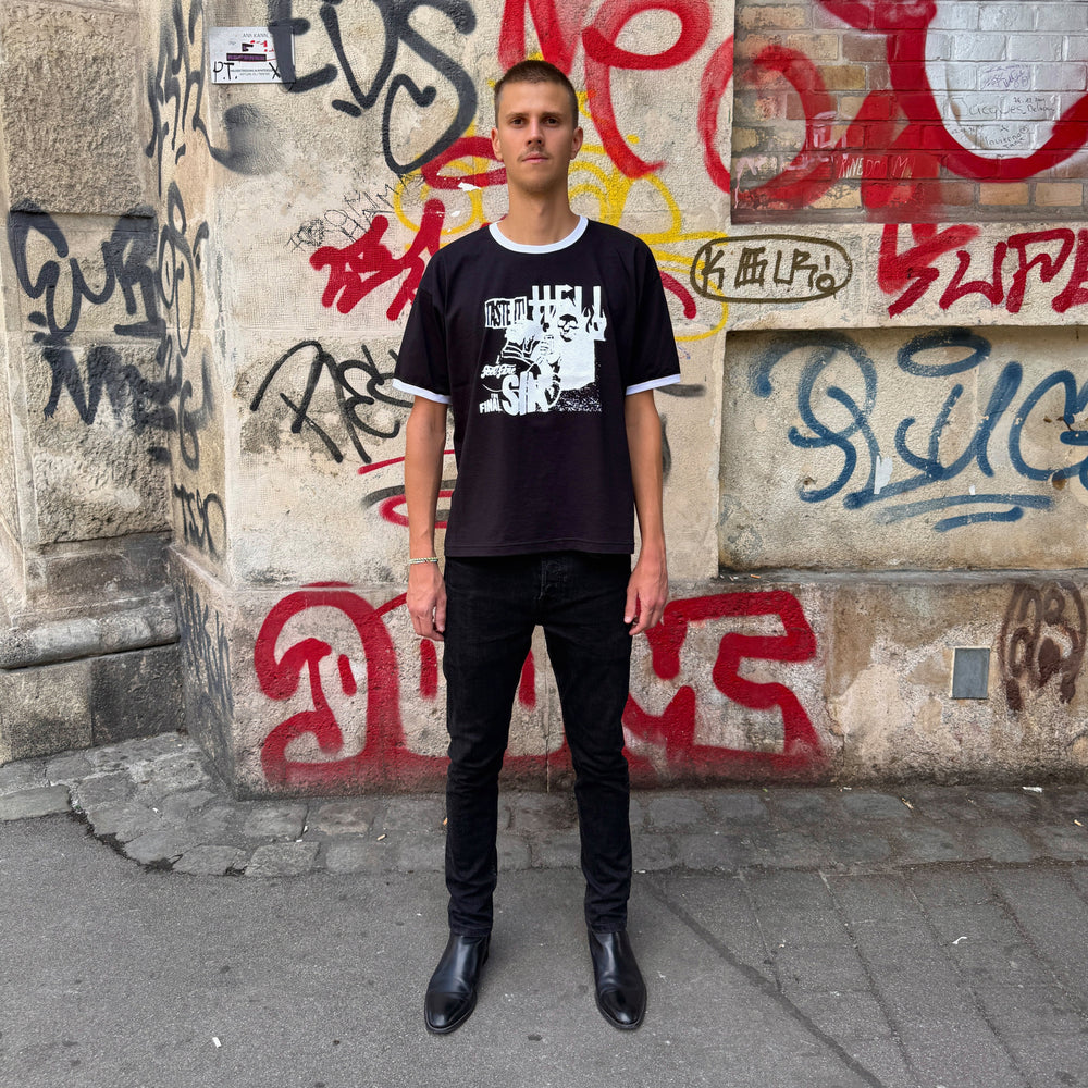 
                  
                    HELL ON THE ROCKS RINGER T-SHIRT
                  
                