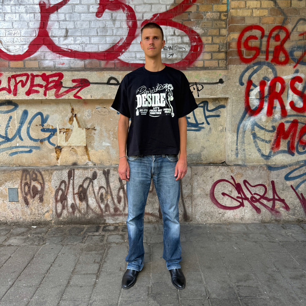 
                  
                    DESIRE T-SHIRT (BLACK/GLOW IN THE DARK)
                  
                