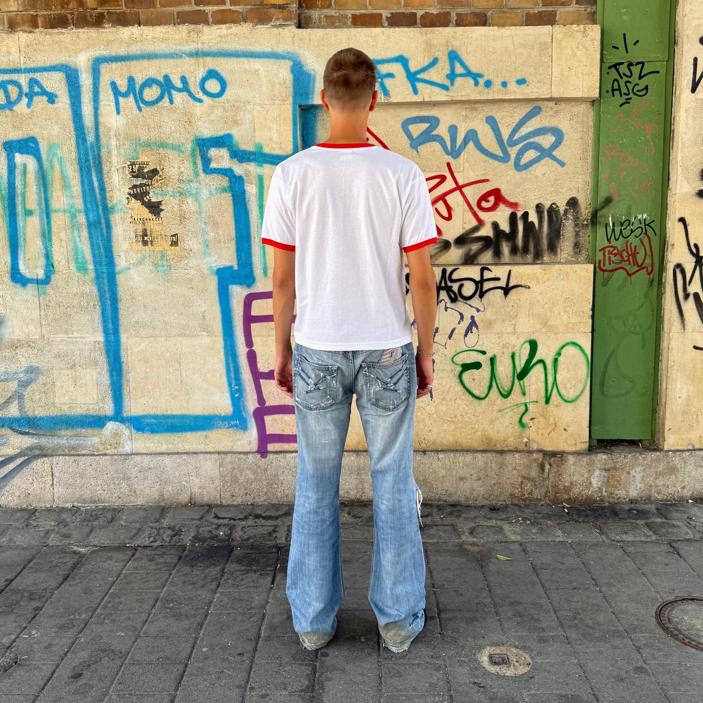 
                  
                    BLUEPRINT RINGER T-SHIRT
                  
                